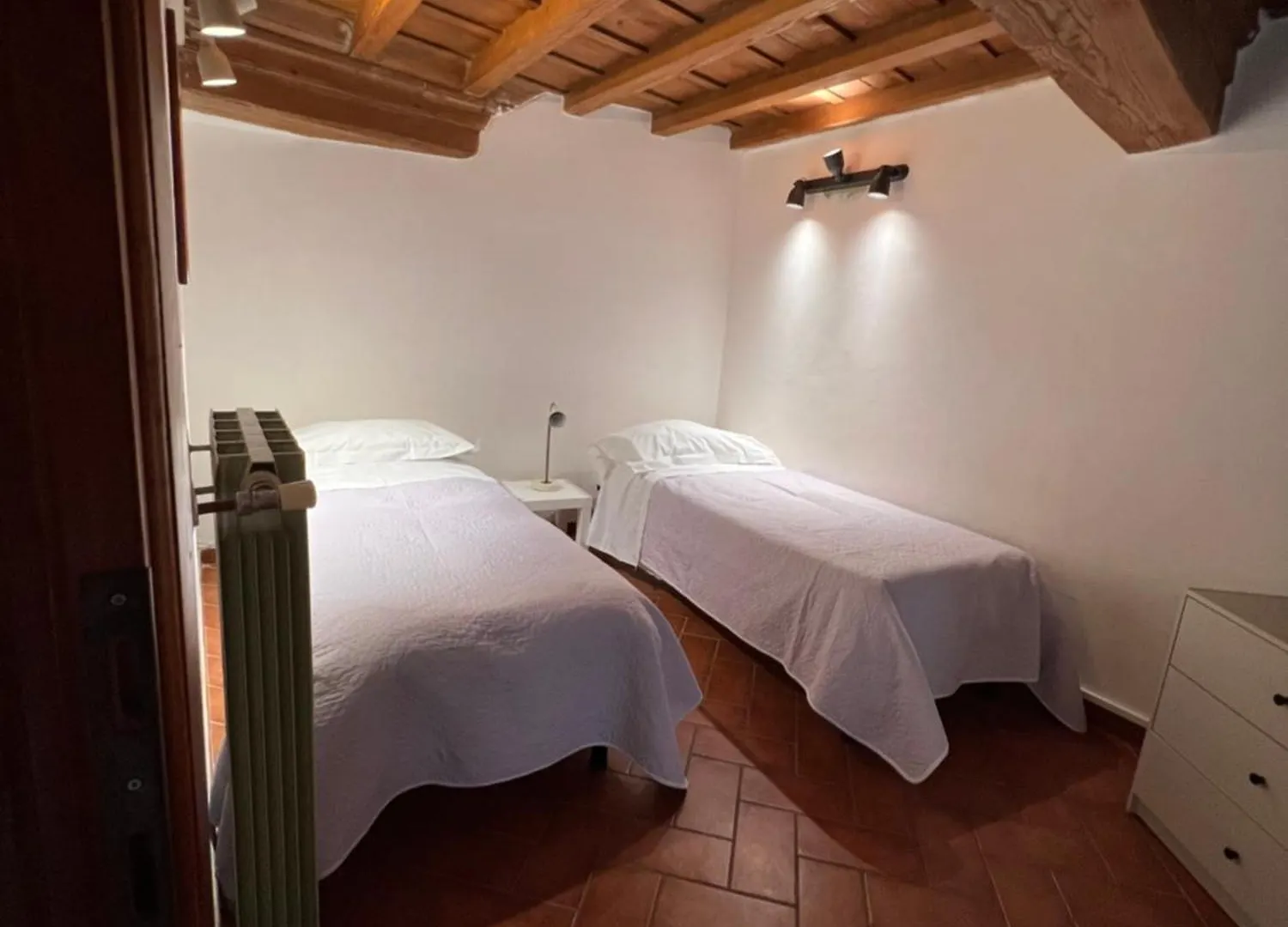 Coach 67 Apartment Florence
